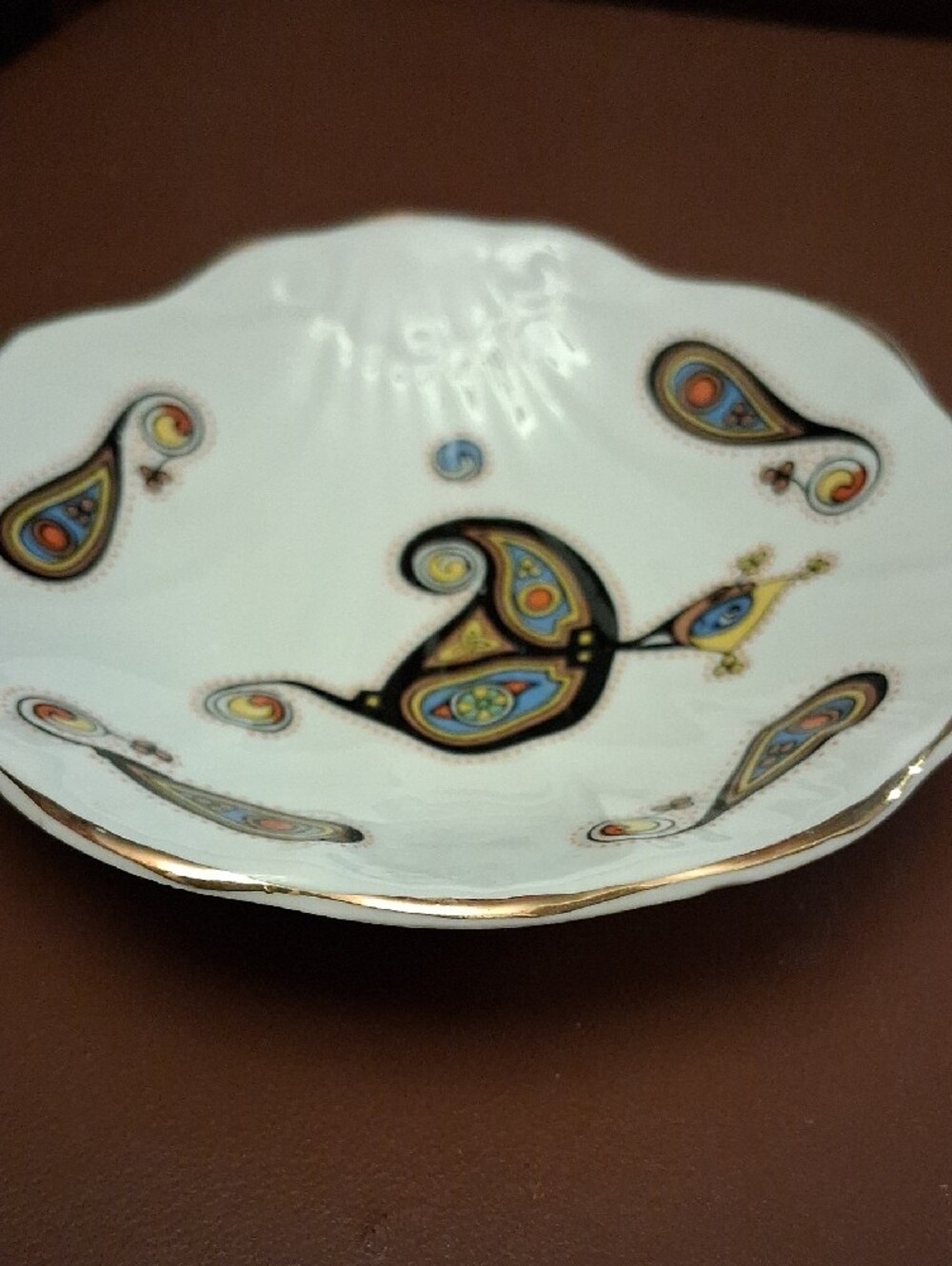 Royal Tara Fine Bone China Trinket Dish Book Of Kells Design - Picture 5 of 8